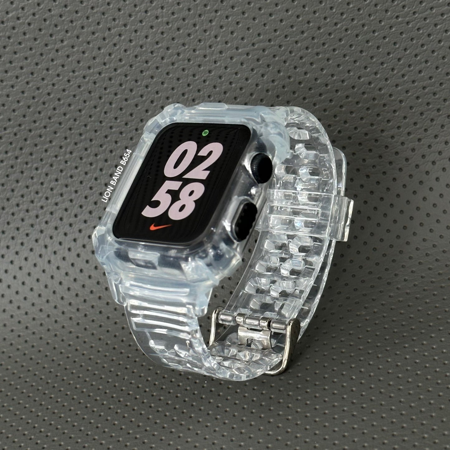 B654 - Apple Watch