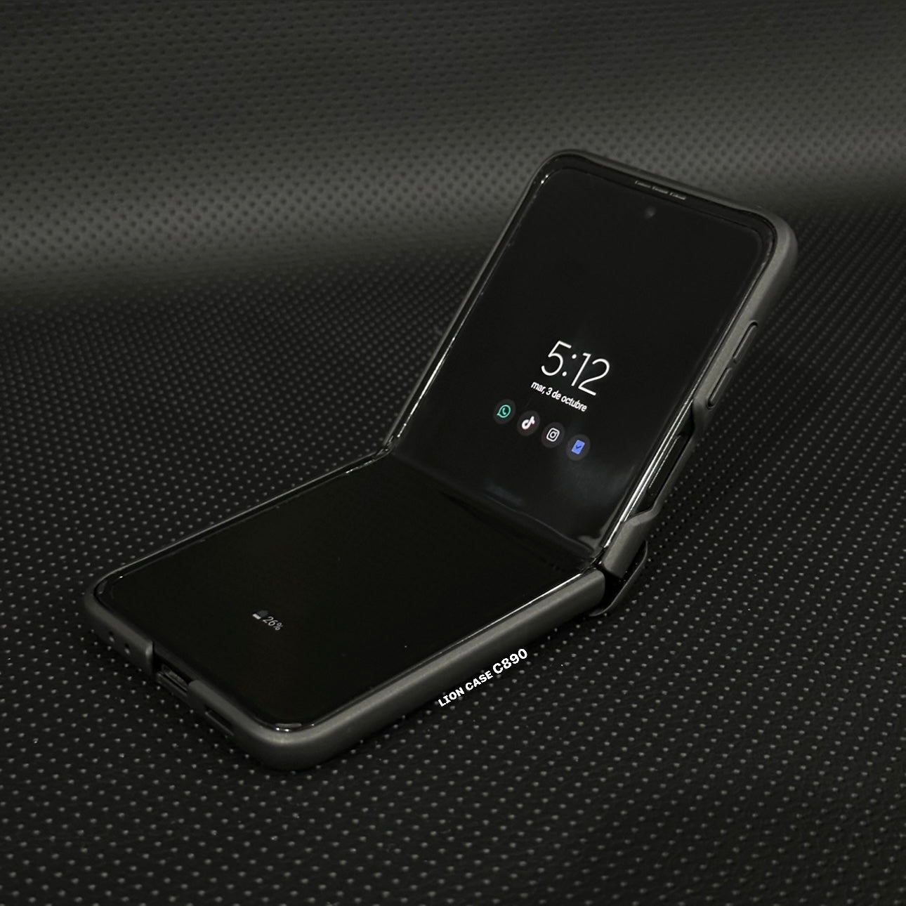 C890 - Samsung Z Flip