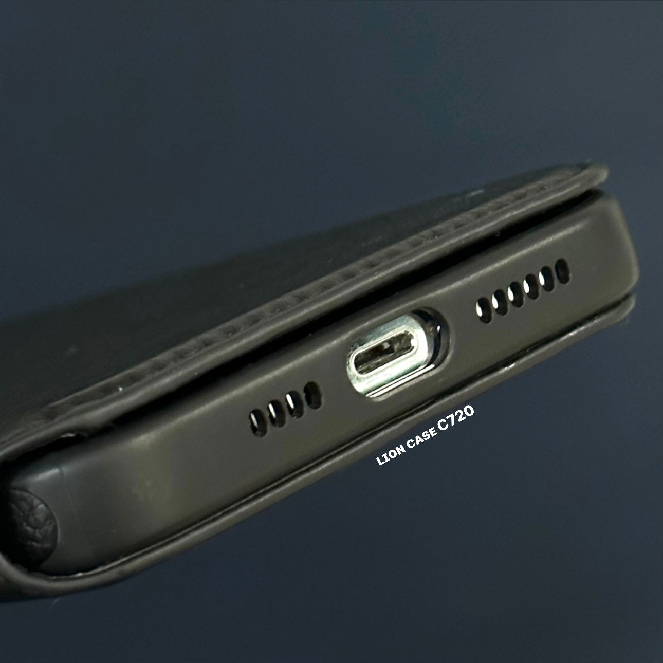 C720 - iPhone