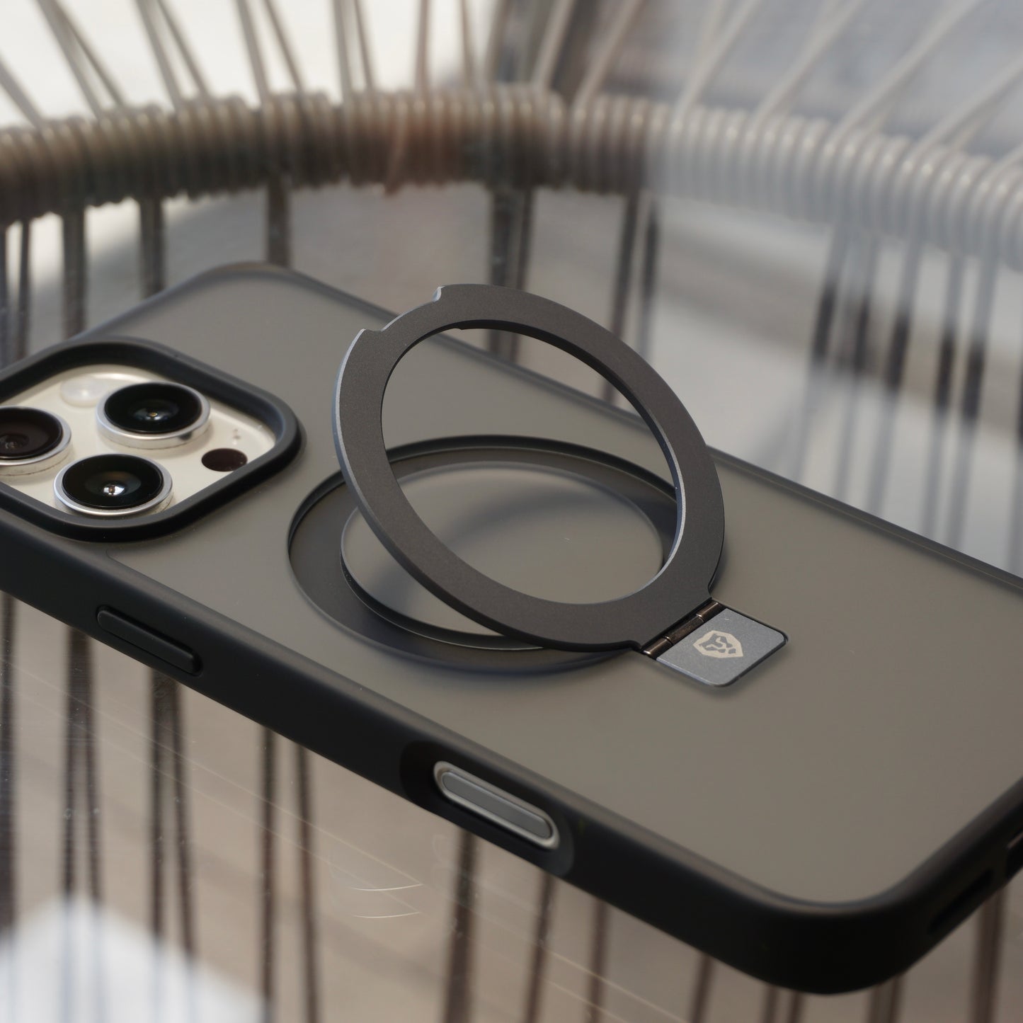 LCP345 - iPhone