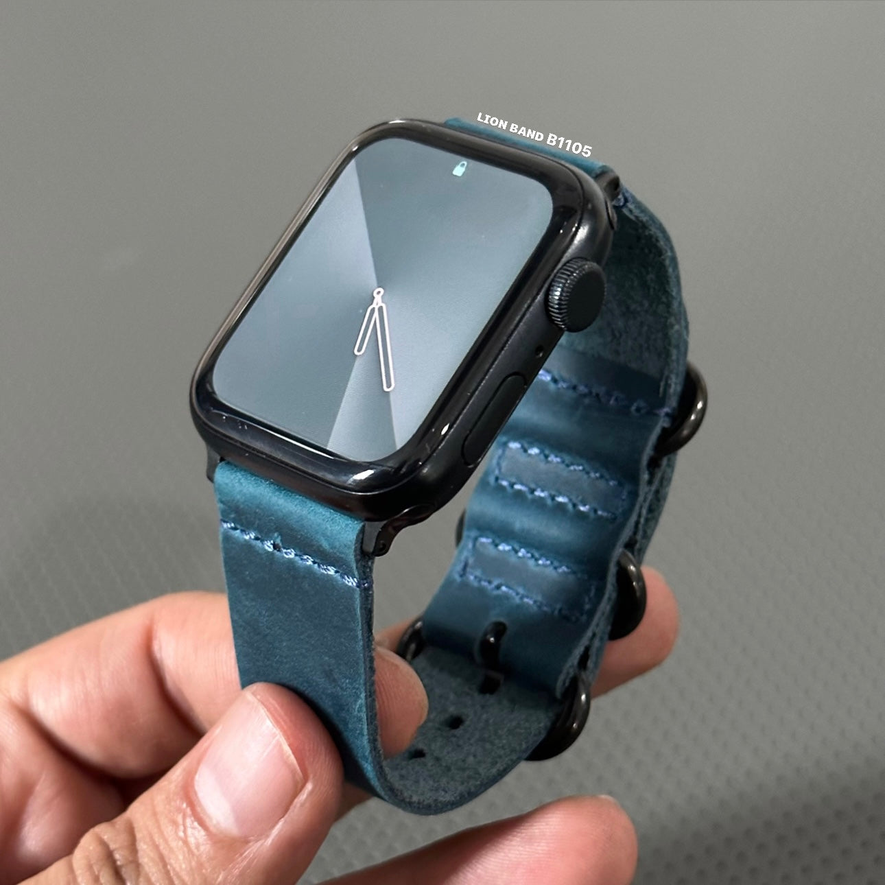 B1105 - Apple Watch