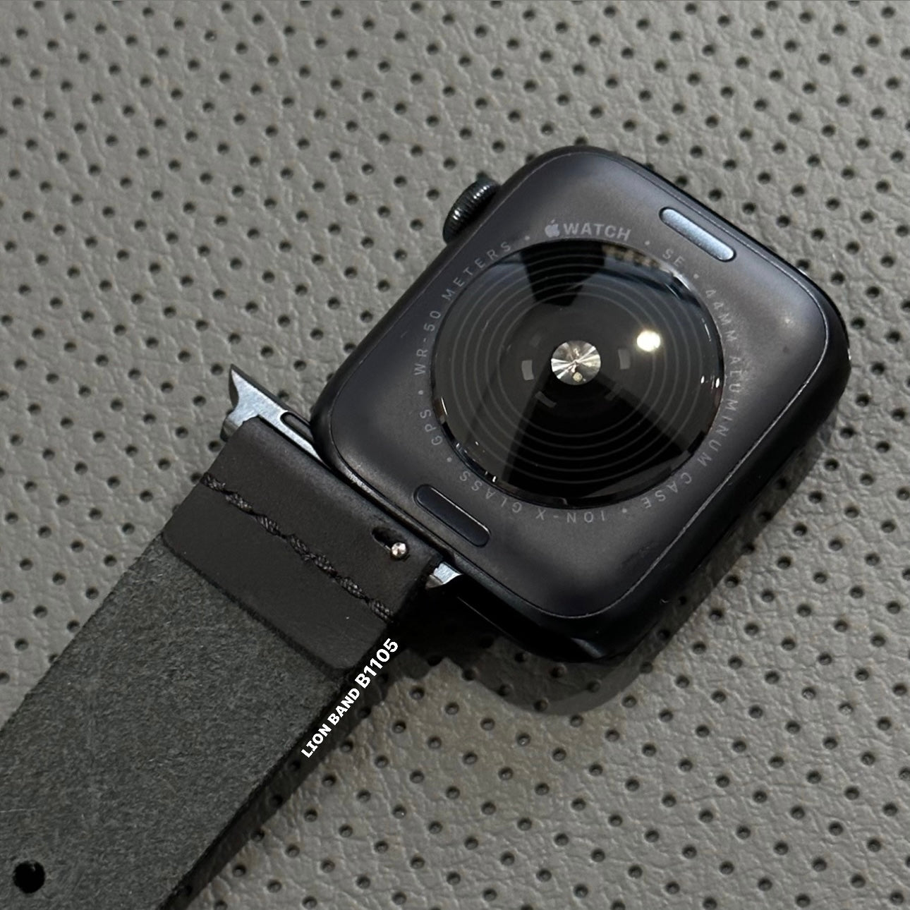 B1105 - Apple Watch