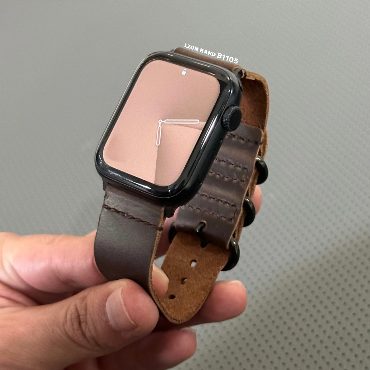 B1105 - Apple Watch