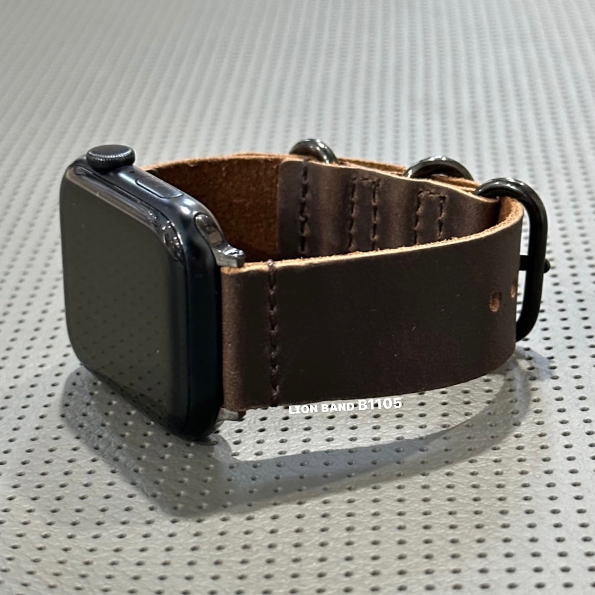 B1105 - Apple Watch