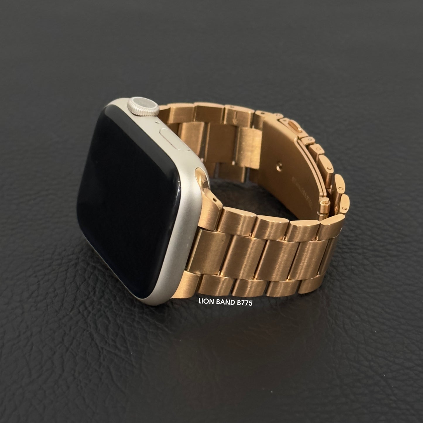 B775 - Apple Watch