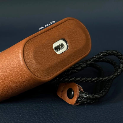 C940 - AirPods